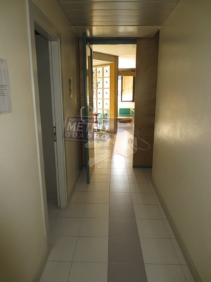 corridoio - UFFICIO THIENE (VI) CENTRO 